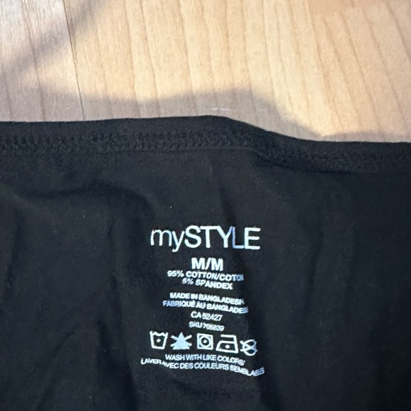 Black Spaghetti Strap Top - Picture 2 of 2